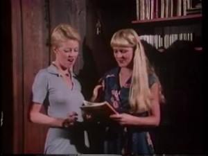 Vintage MILF Juliet Anderson AKA Aunt Peg