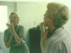 MILF Gets Off In The Shower