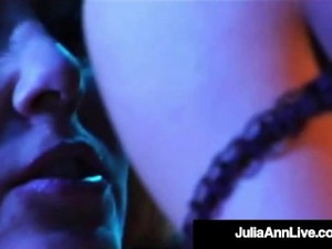 Vintage Vixens Julia Ann & Lisa Ann