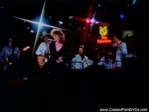Classic MILF Singer Fucked Good