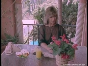 Classic Lesbians Get Kinky With Fetish